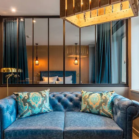 Be Luxury 4*