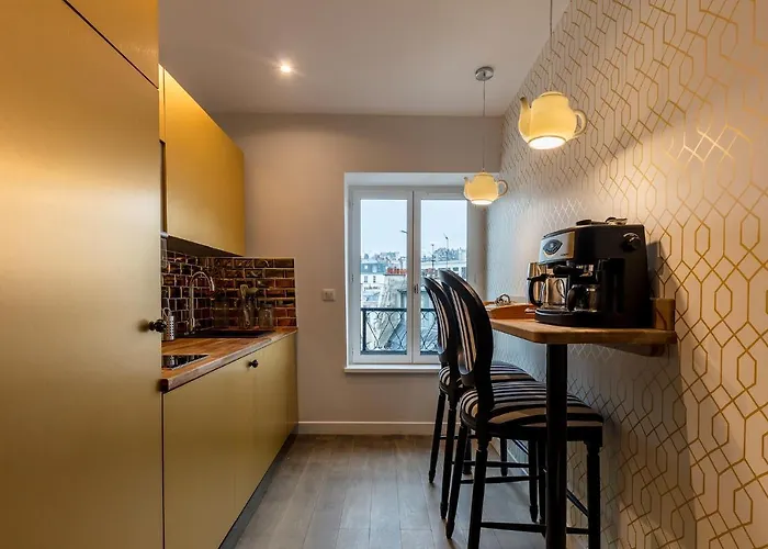 Be Luxury شقة فندقية