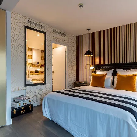 Be Luxury Апарт-отель