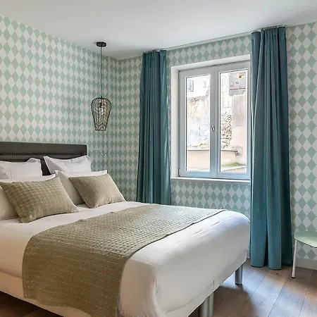 Be Luxury 4* Париж